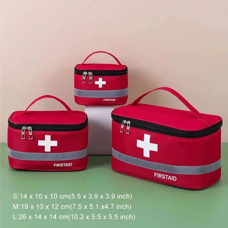 Trousse de premiers secours et sac de rangement médical de grande capacité slide 25