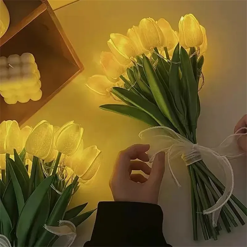 Bouquet de 10 tulipes artificielles lumineuses à LED slide 6