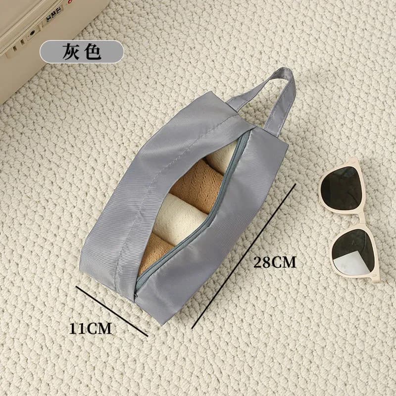 Organisateur de voyage imperméable pour sous-vêtements et chaussettes slide 7