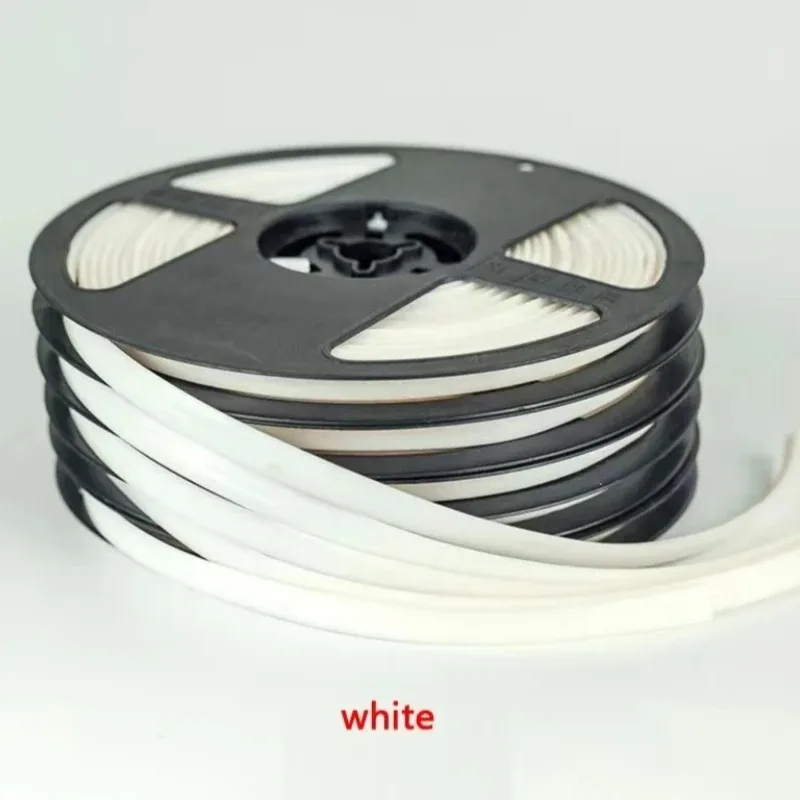 Ruban d'étanchéité auto-adhésif pour cuisine et salle de bain slide 9