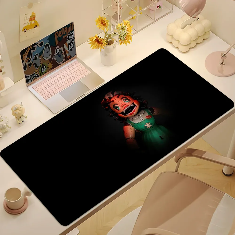 Tapis de souris XXL Five Nights at Freddy's - Grand tapis de bureau antidérapant slide 9