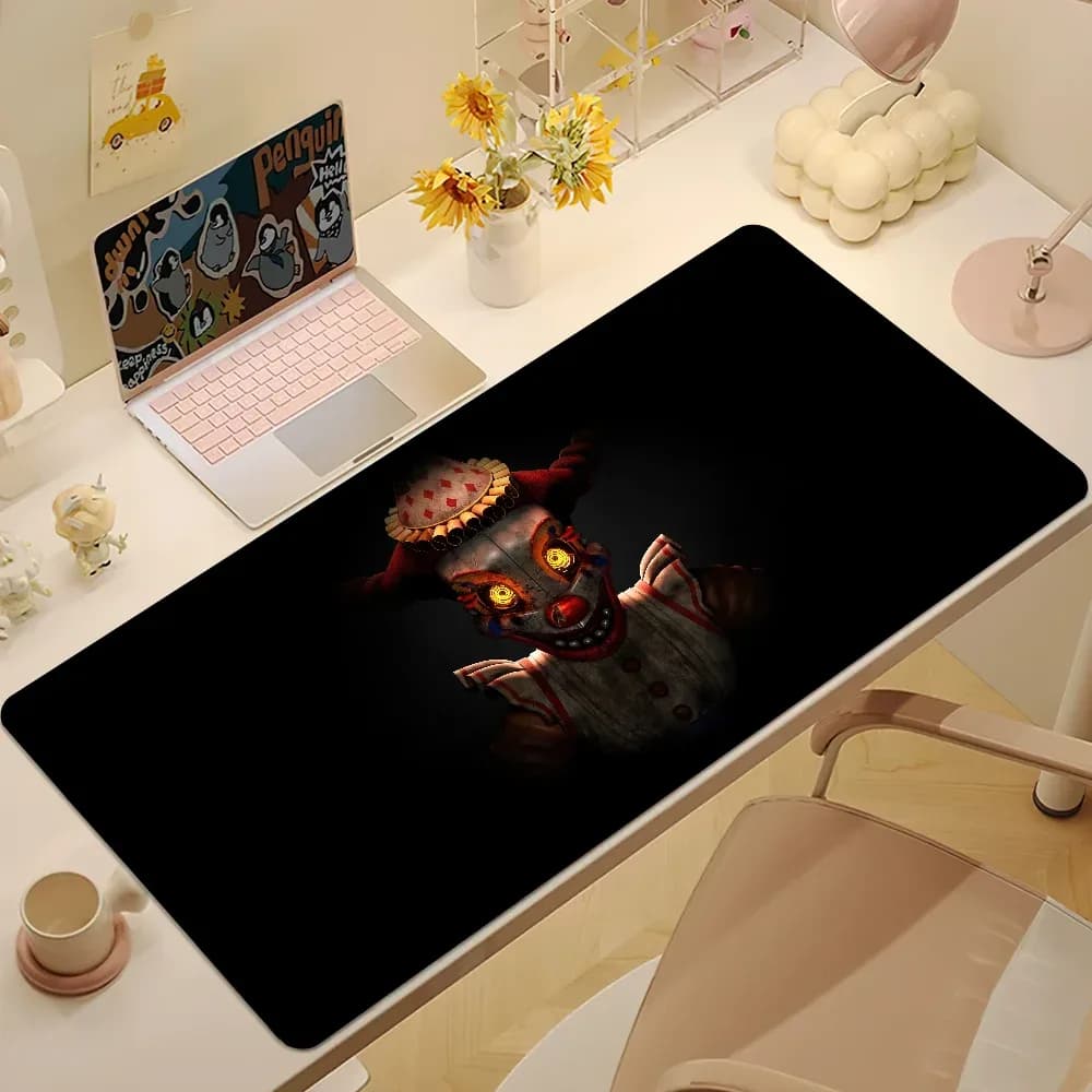 Tapis de souris XXL Five Nights at Freddy's - Grand tapis de bureau antidérapant slide 10