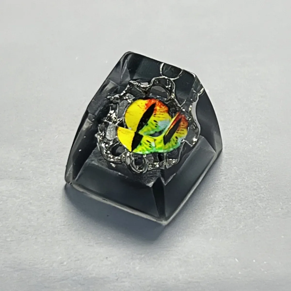 Touche Artisan en résine « Mauvais œil » pour clavier mécanique slide 13