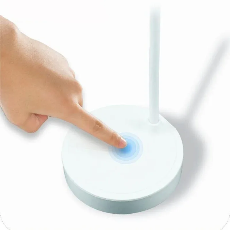 Lampe de table LED rechargeable avec port USB et 3 modes de luminosité slide 4