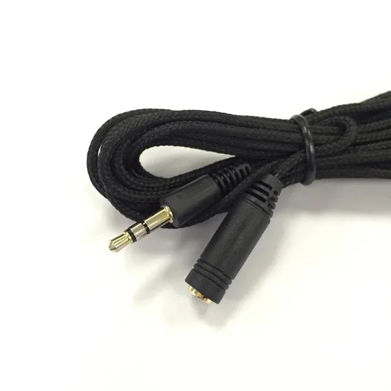 Rallonge audio jack 3,5 mm mâle vers femelle en nylon (3 m / 5 m) slide 2
