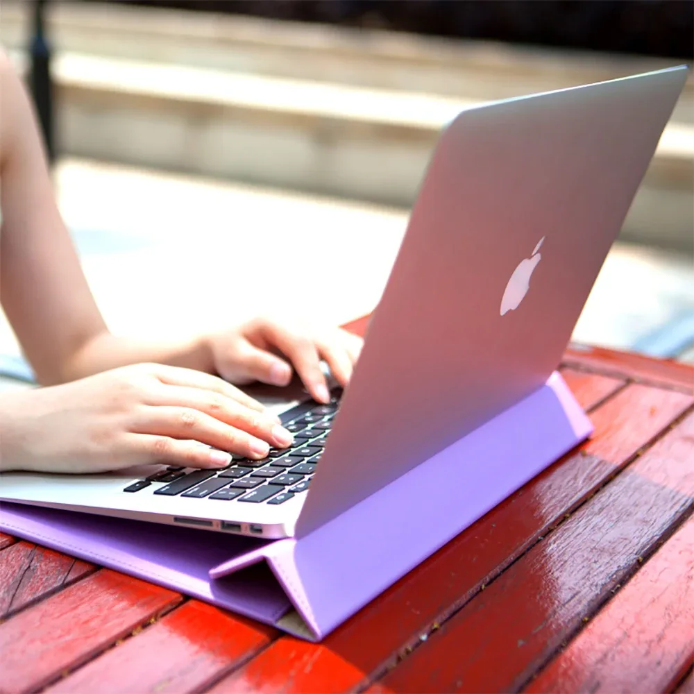 Housse de protection avec support pour MacBook Air et Pro (13-16 pouces) - Image 4