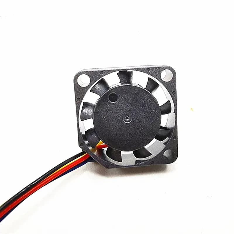 Mini ventilateur de refroidissement ultra-mince 20x20x6mm DC 5V/12V 4 broches 10 000 tr/min - Image 3