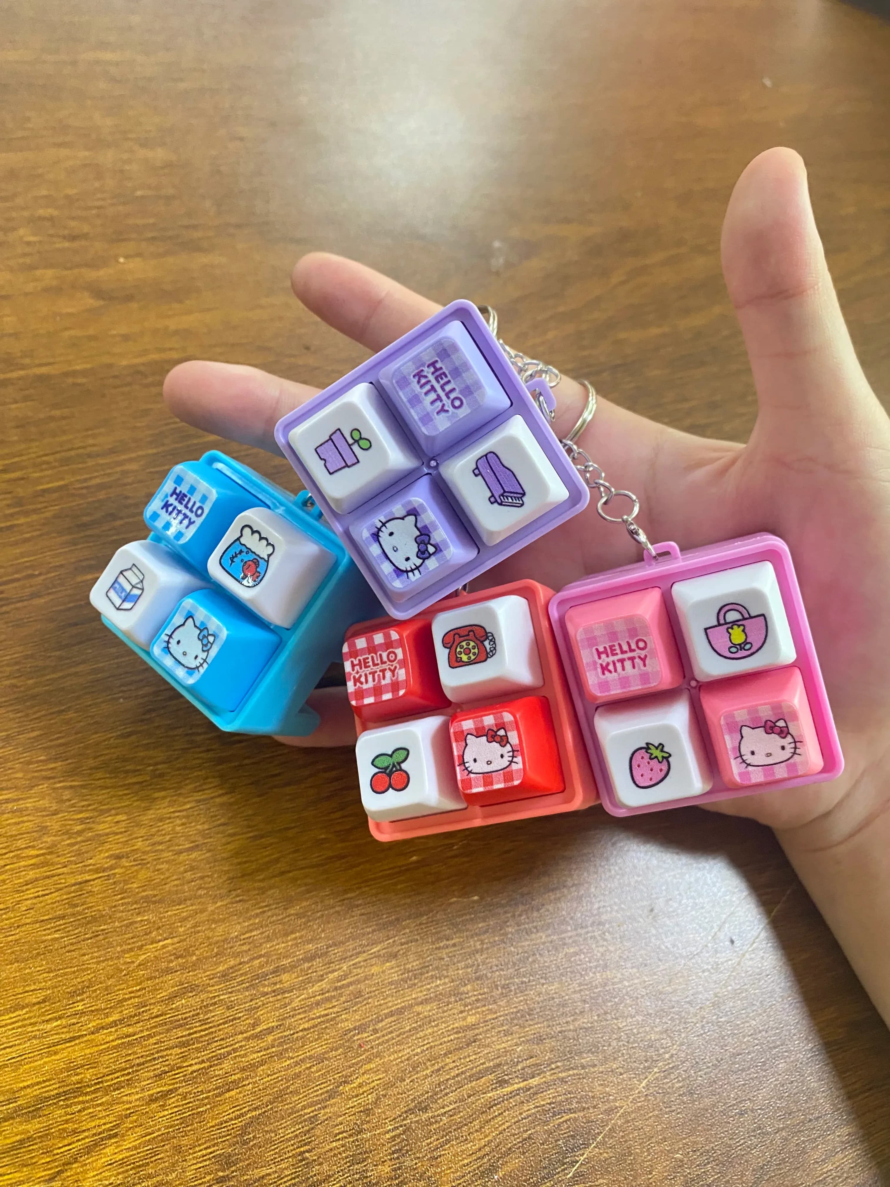 Porte-clés et touche de clavier personnalisée Sanrio slide 11