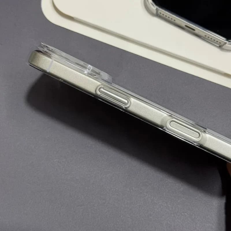 Coque magnétique transparente pour iPhone 17, 16, 15, 14, 13, 12 - Protection rigide compatible chargement sans fil - Image 3