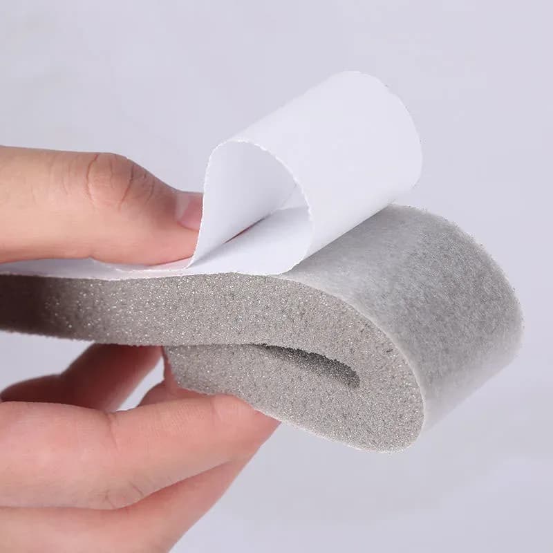 Joint d'étanchéité autocollant en mousse pour portes et fenêtres - 2m - Image 3