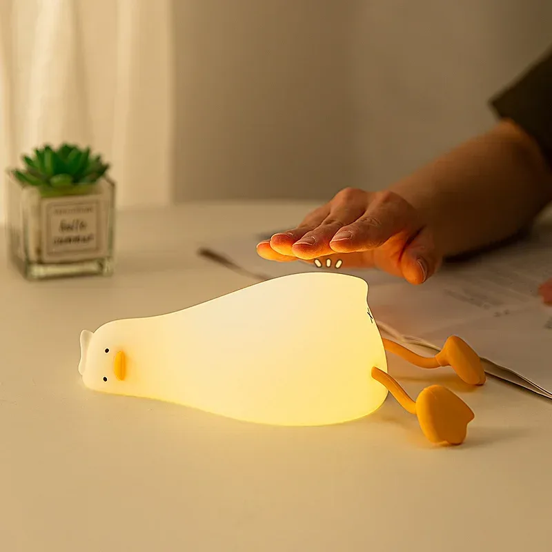 Veilleuse LED rechargeable en silicone - Canard mignon - Image 2