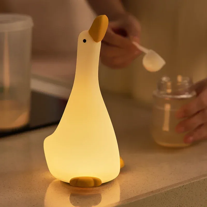 Veilleuse LED rechargeable en silicone - Canard mignon slide 8