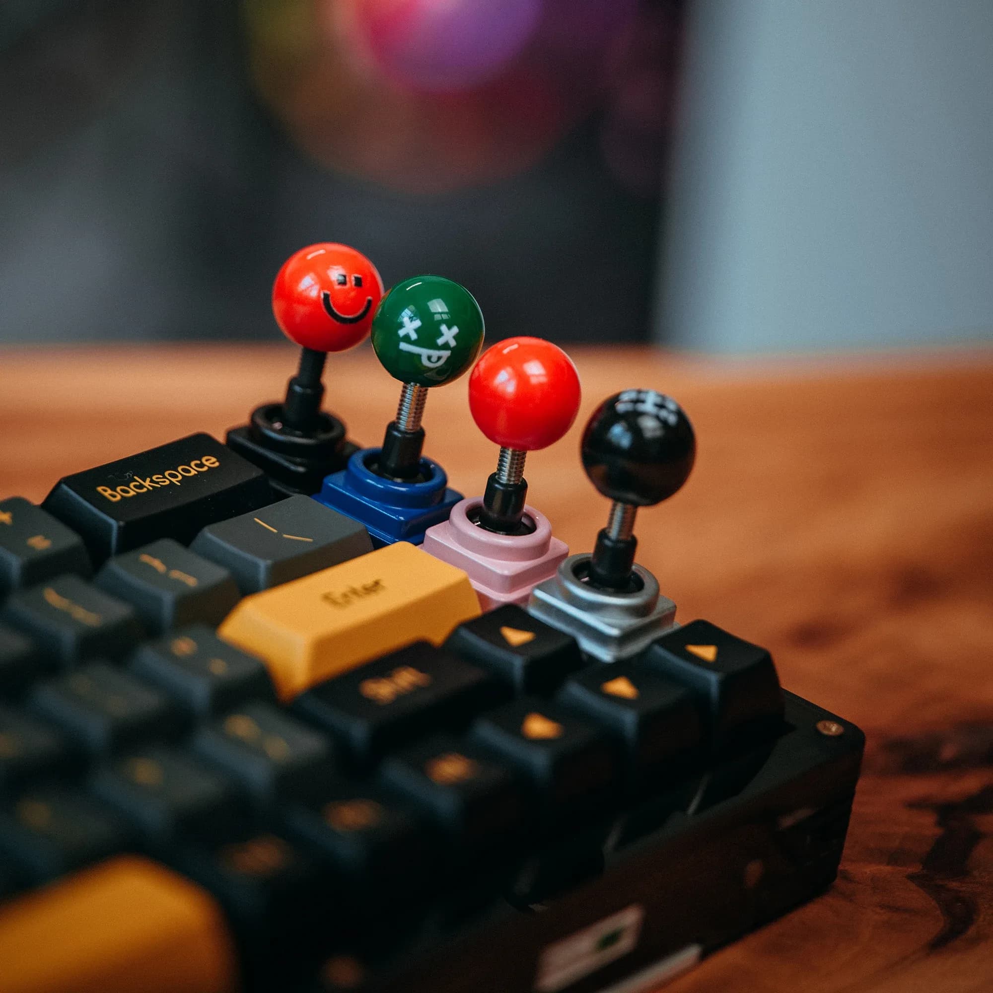 Touche Artisan ESC Joystick Rétro pour Clavier Mécanique - Base CNC pour Switchs MX - Image 1