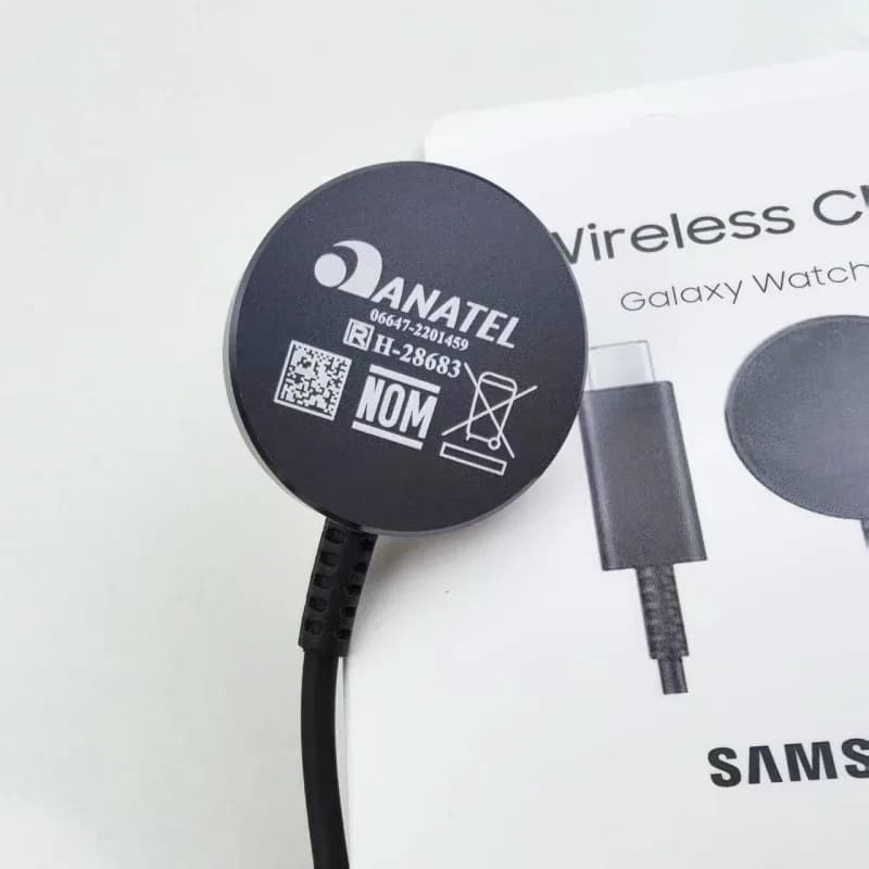 Chargeur sans fil magnétique Samsung pour Galaxy Watch 8/7/6/5/4/3 et Active 2 - Station de charge rapide portable - Image 3