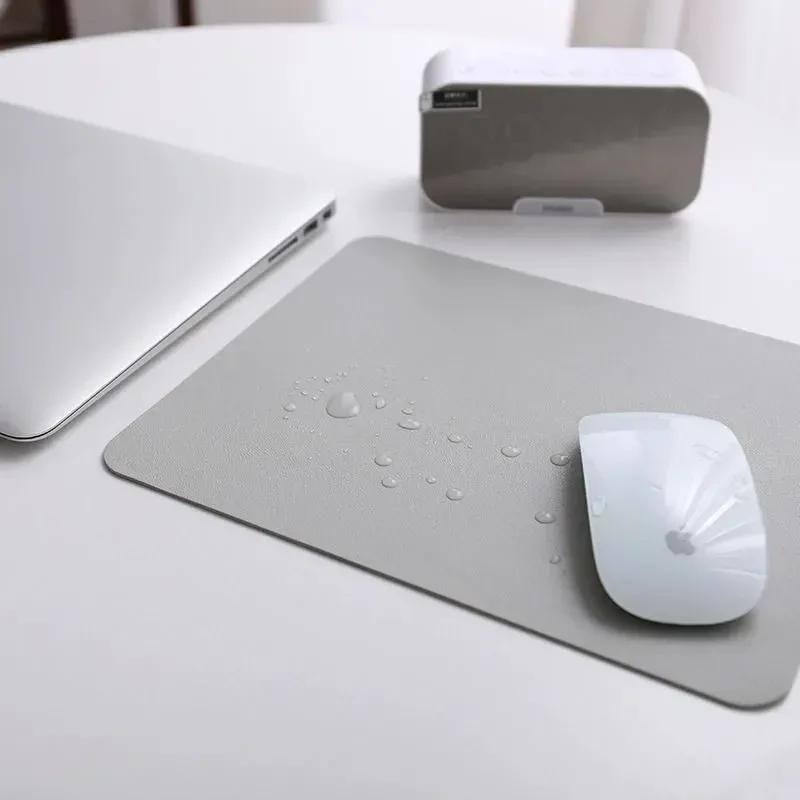 Tapis de souris premium en cuir PU - Image 1