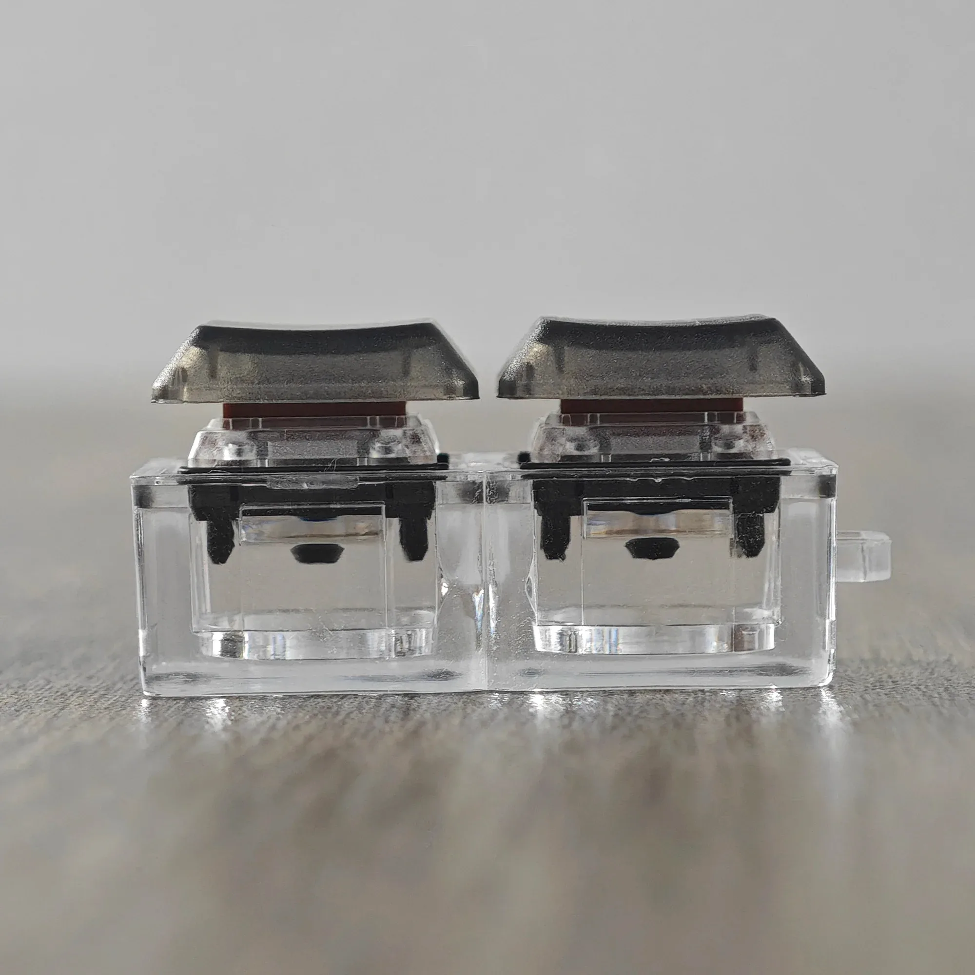 Touches de remplacement rétroéclairées noires (1u) pour Logitech G813, G815, G913 et G915 TKL - Image 1