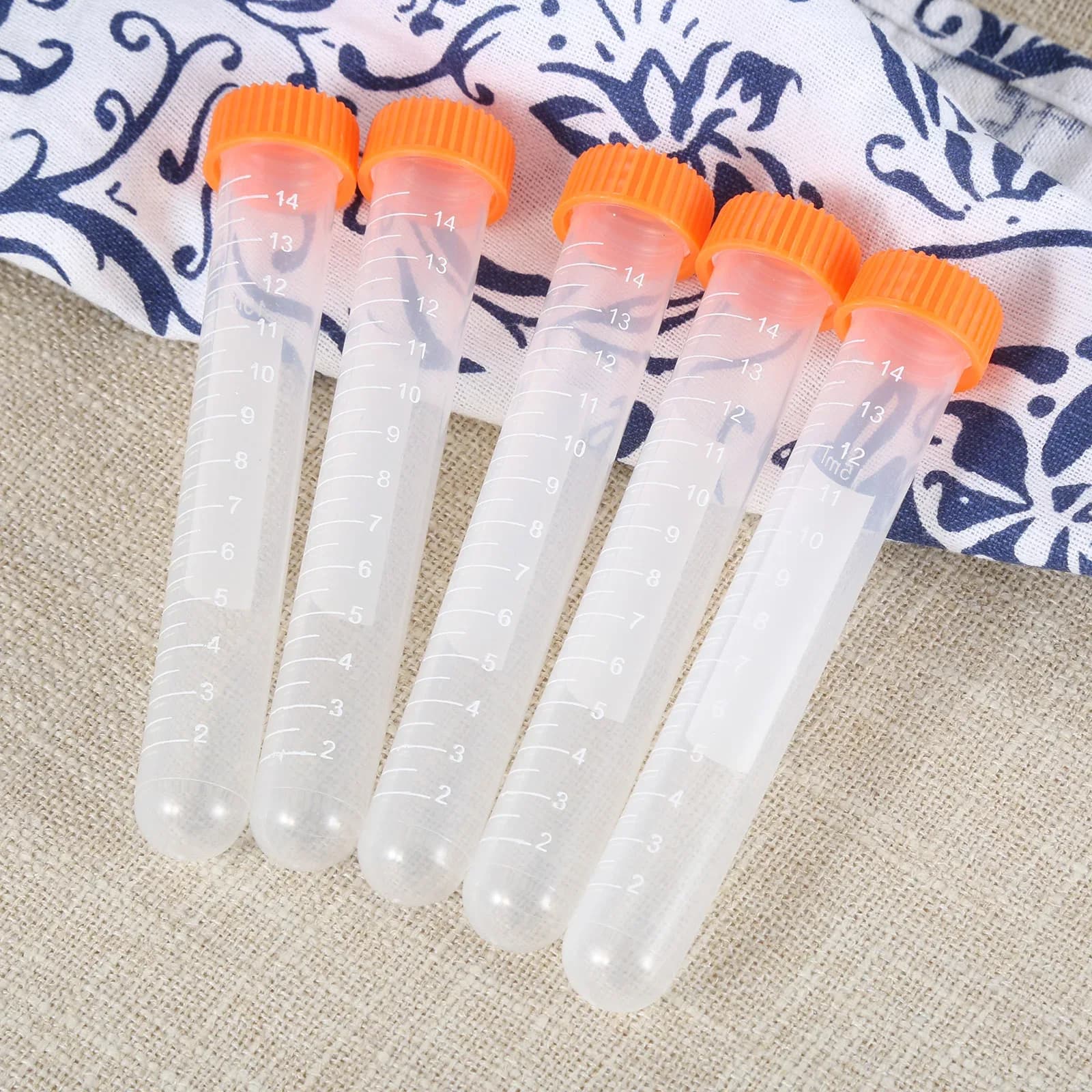 Lot de 5 flacons de rangement transparents pour broderie et couture slide 6