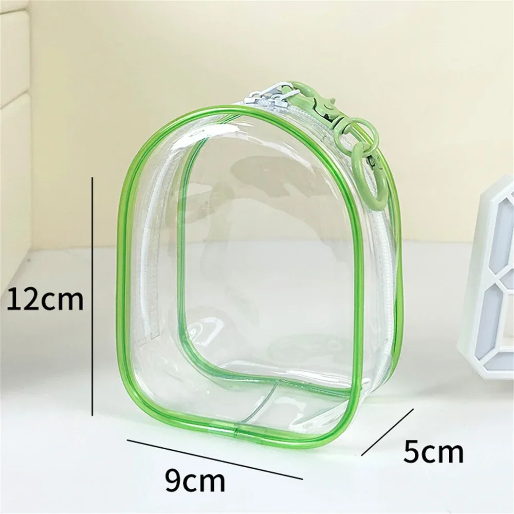 Sac de rangement transparent en PVC pour figurines avec porte-clés (12 cm) slide 9