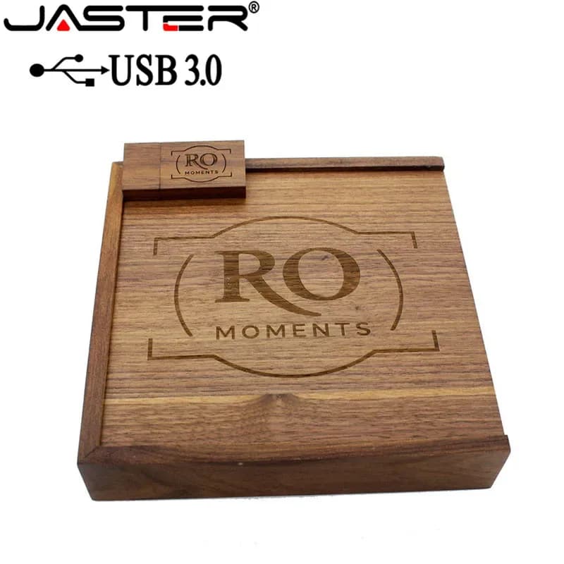 Album photo en bois avec coffret et clé USB 3.0 - Cadeau de mariage (170 x 170 x 35 mm) slide 3