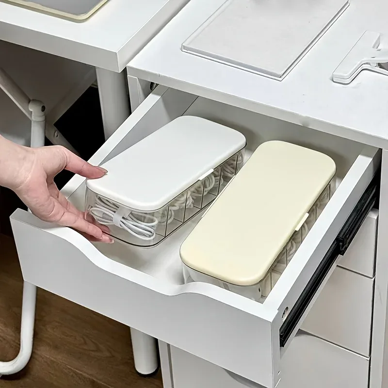 Boîte de rangement transparente pour câbles et chargeurs avec couvercle - Image 4