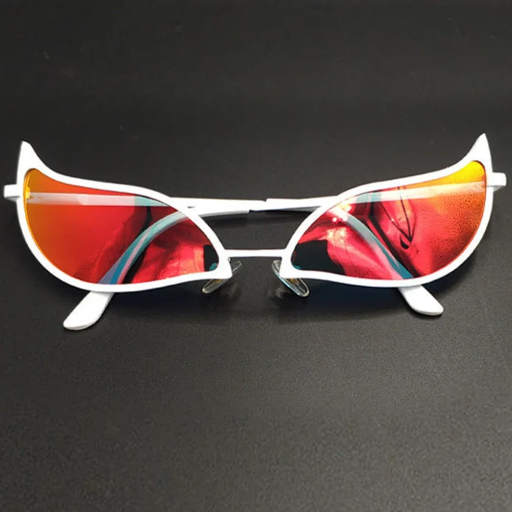 Lunettes de soleil Donquixote Doflamingo style œil-de-chat (Cosplay)