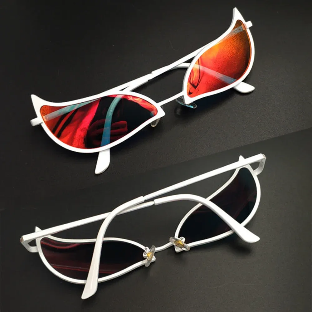 Lunettes de soleil Donquixote Doflamingo style œil-de-chat (Cosplay) slide 3