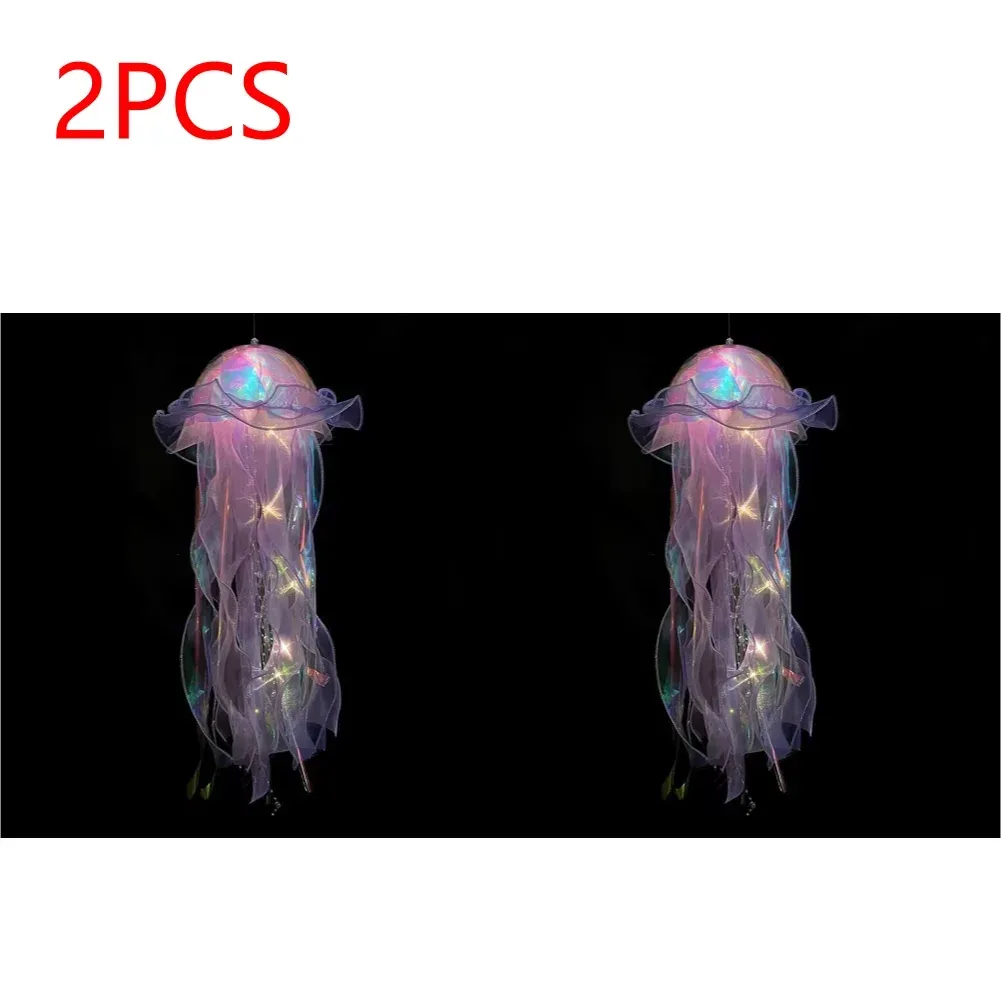 Veilleuse méduse LED suspendue avec rubans et perles slide 13