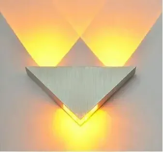Applique murale LED triangulaire en aluminium - 3W slide 12
