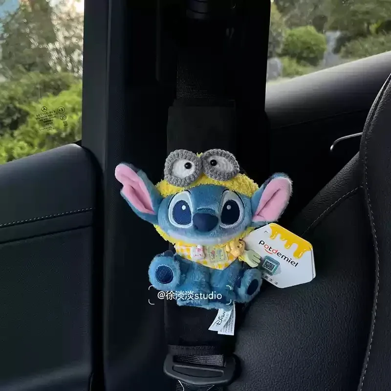 Paire de fourreaux de ceinture de sécurité en peluche Stitch et Judy Hopps - Image 4