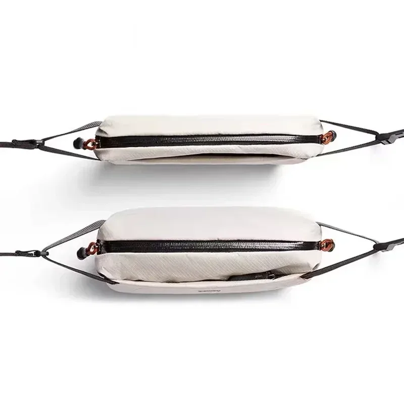 Lite Sling Mini 4L - Sacoche bandoulière imperméable et légère unisexe slide 3